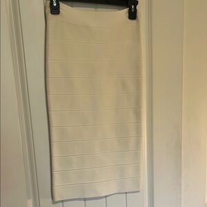 Elegant Cream Pencil Skirt